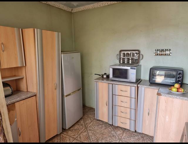 1 BEDROOM HOUSE FOR SALE IN STRETFORD
